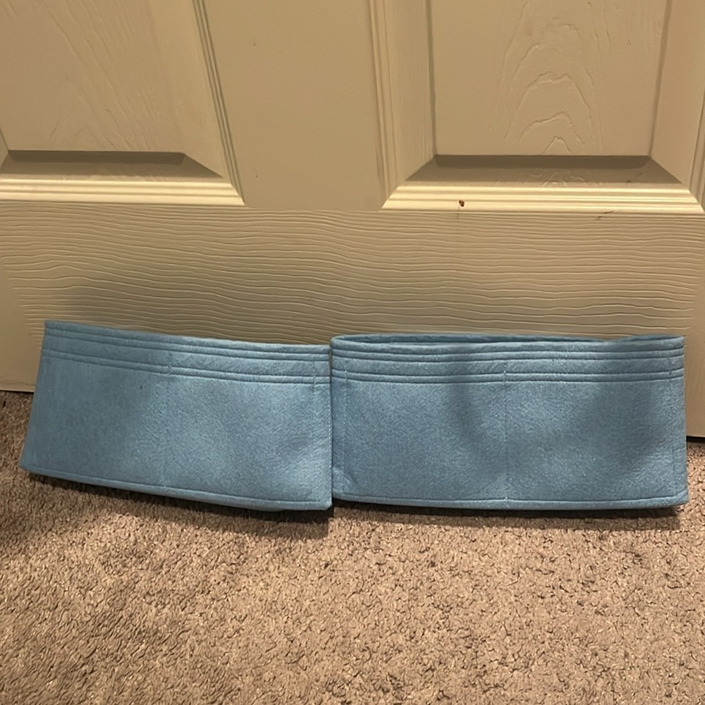 Blue Felt Bag Organizers - Picture 4 of 4